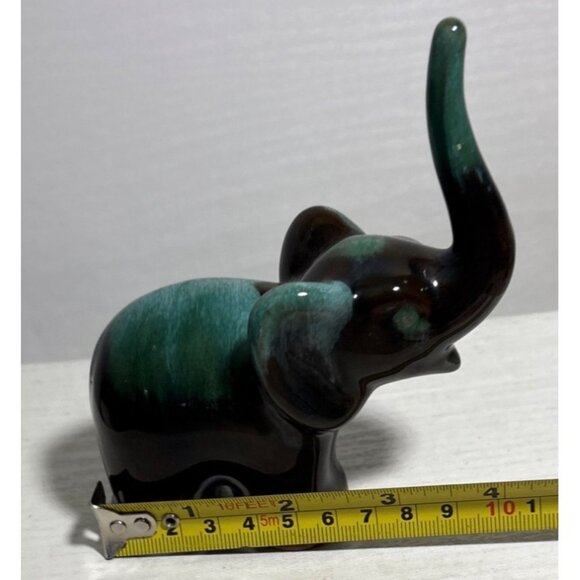 Blue Mountain Pottery Elephant Figure Green & Black Glaze 4.75" Tall Canada MCM - Picture 7 of 8